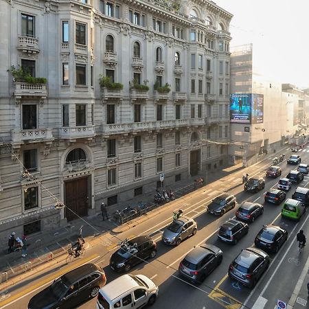 Luxury San Babila Apartment Milan Luaran gambar